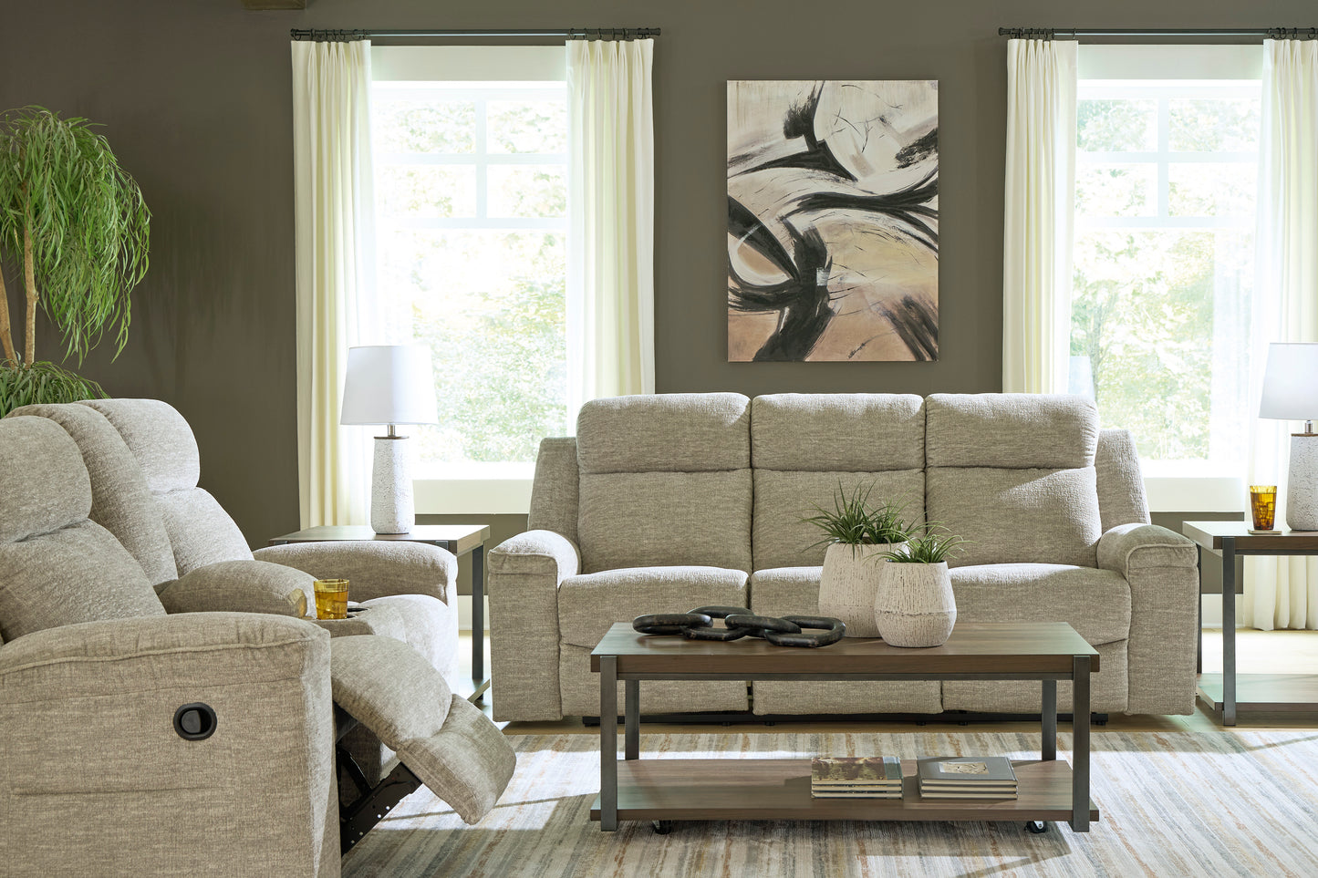 Evereast Pass Reclining Sofa
