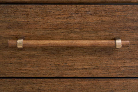 Lyncott 2 Nightstand