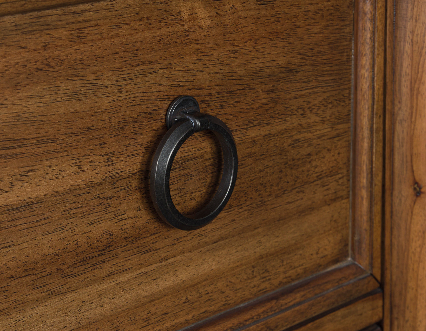 Chadworth Bedroom Set