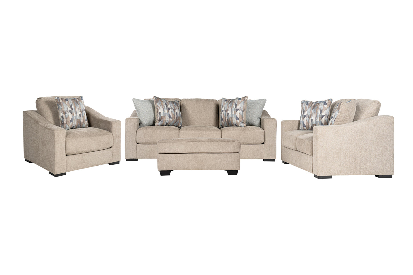 Selora Loveseat