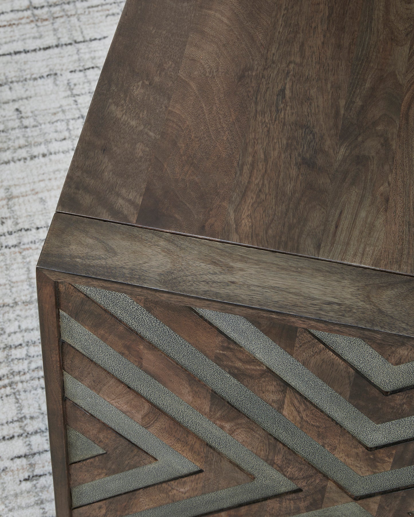 Dreggan Coffee Table Set