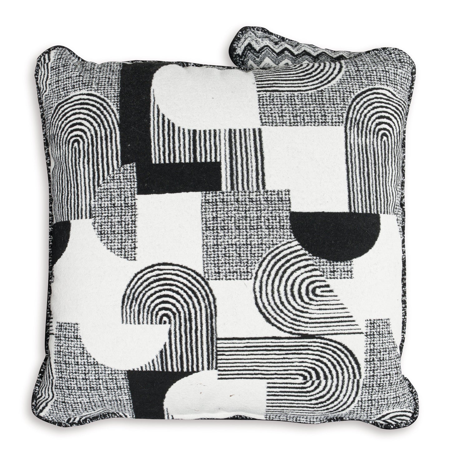 Northbridge Loveseat