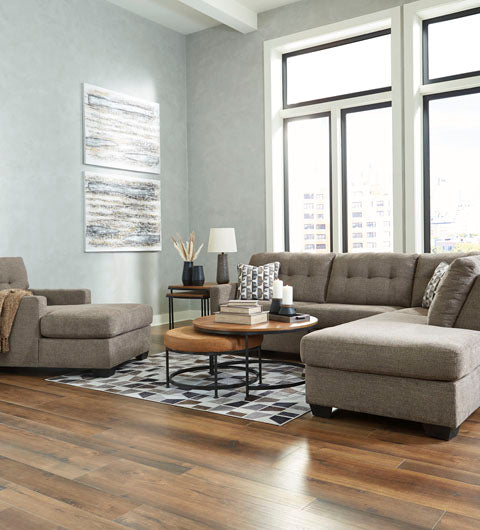 Mahoney  2 Piece Sectional Sofa Set