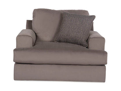 Karinne Chair
