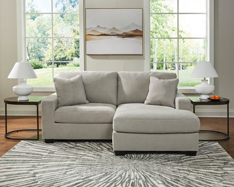 Amesley Sofa chaise