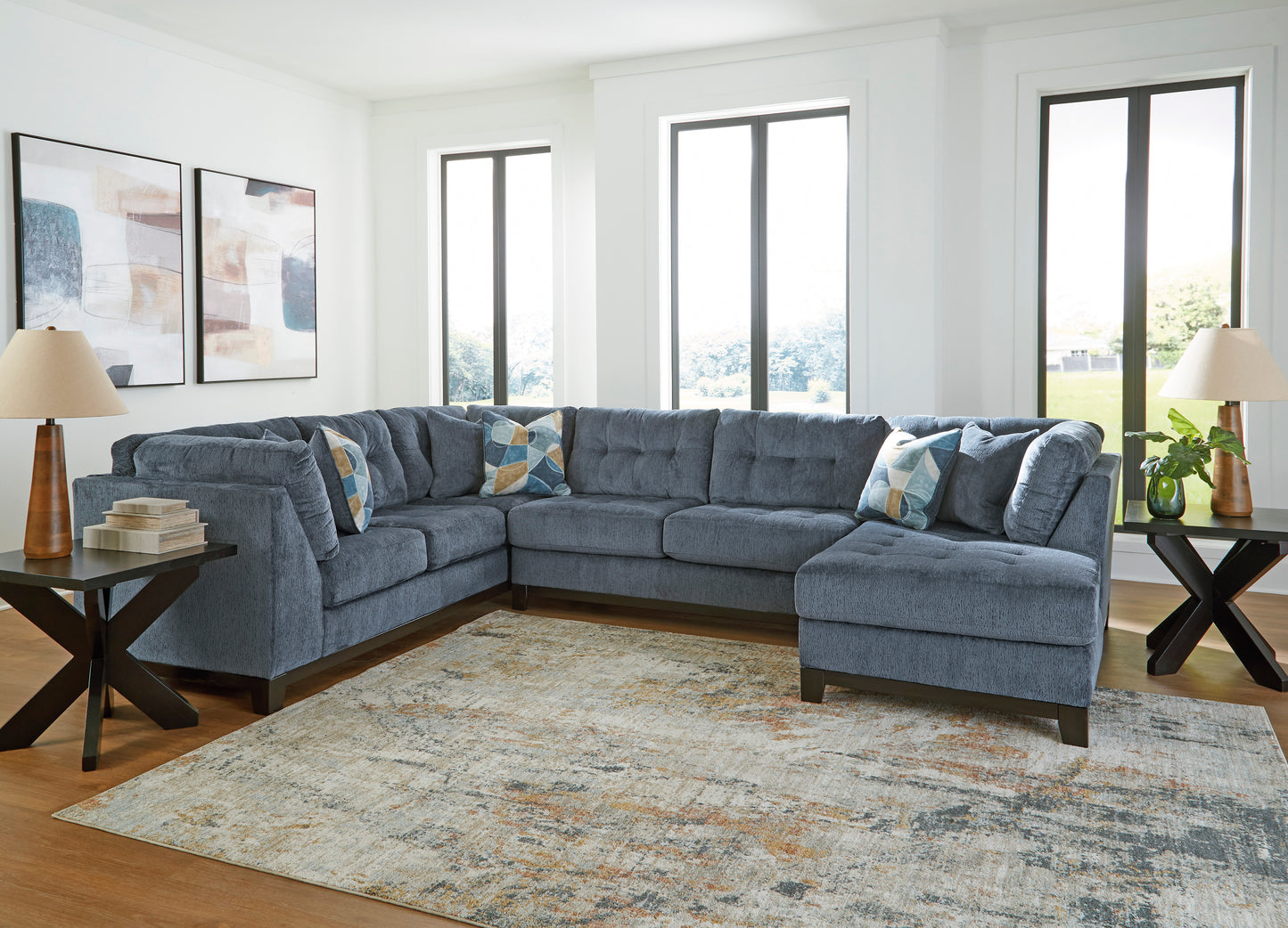 Maxon place 3-piece Sectional Sofa Set