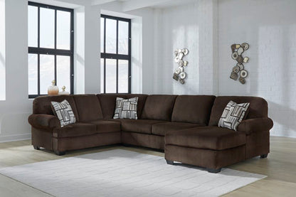 Landsings 3 piece Sectional Sofa Set