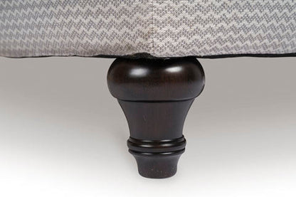 Velerani Chair