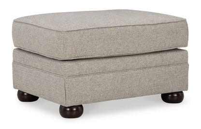 Gaelon  Ottoman
