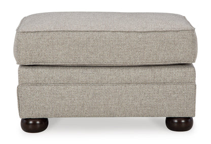 Gaelon  Ottoman