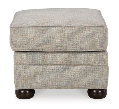Gaelon  Ottoman