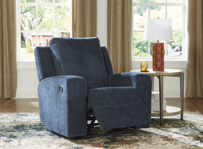 Danum Zero Wall Recliner