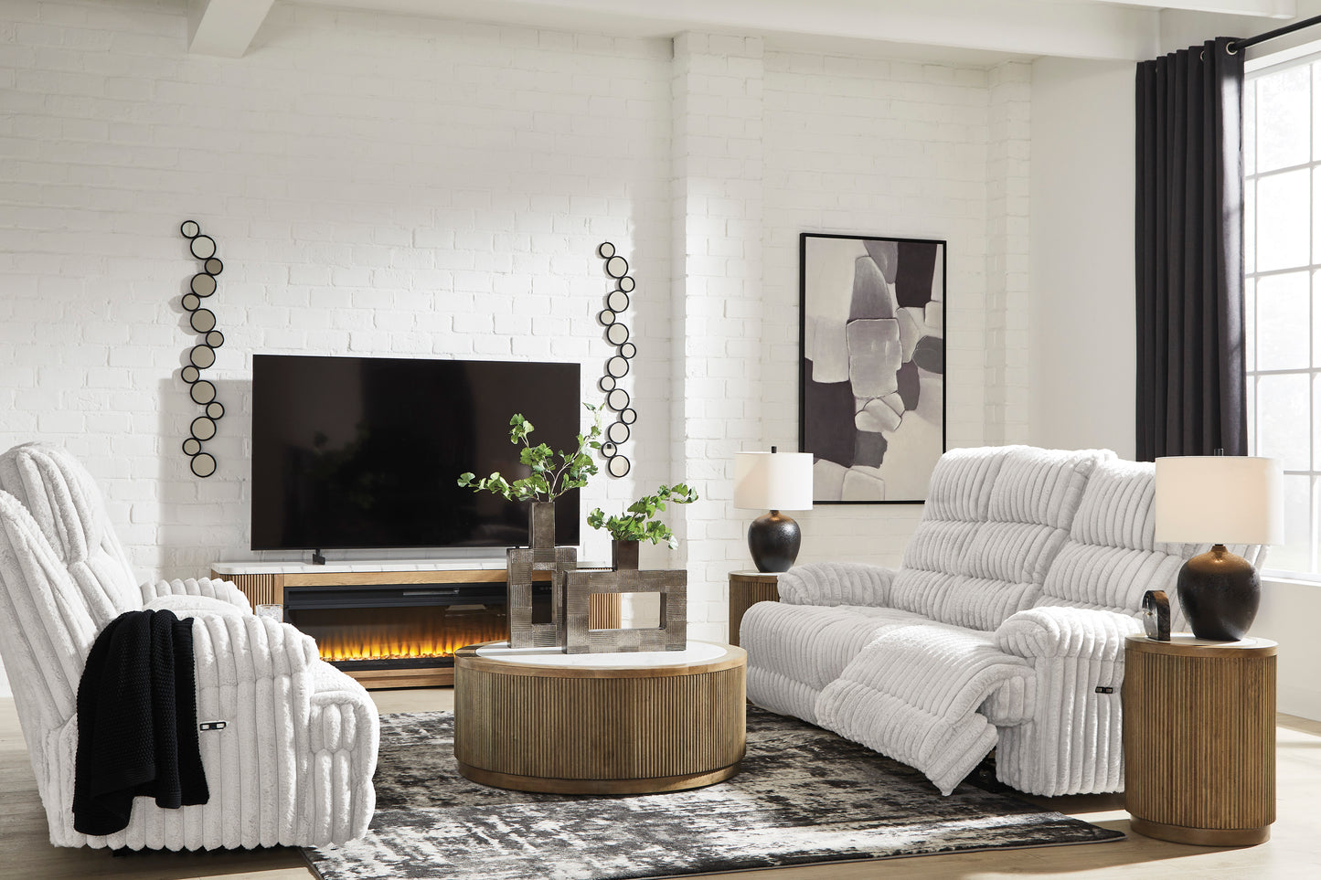 Technique Rec Pwr Sofa With Drop Down Table