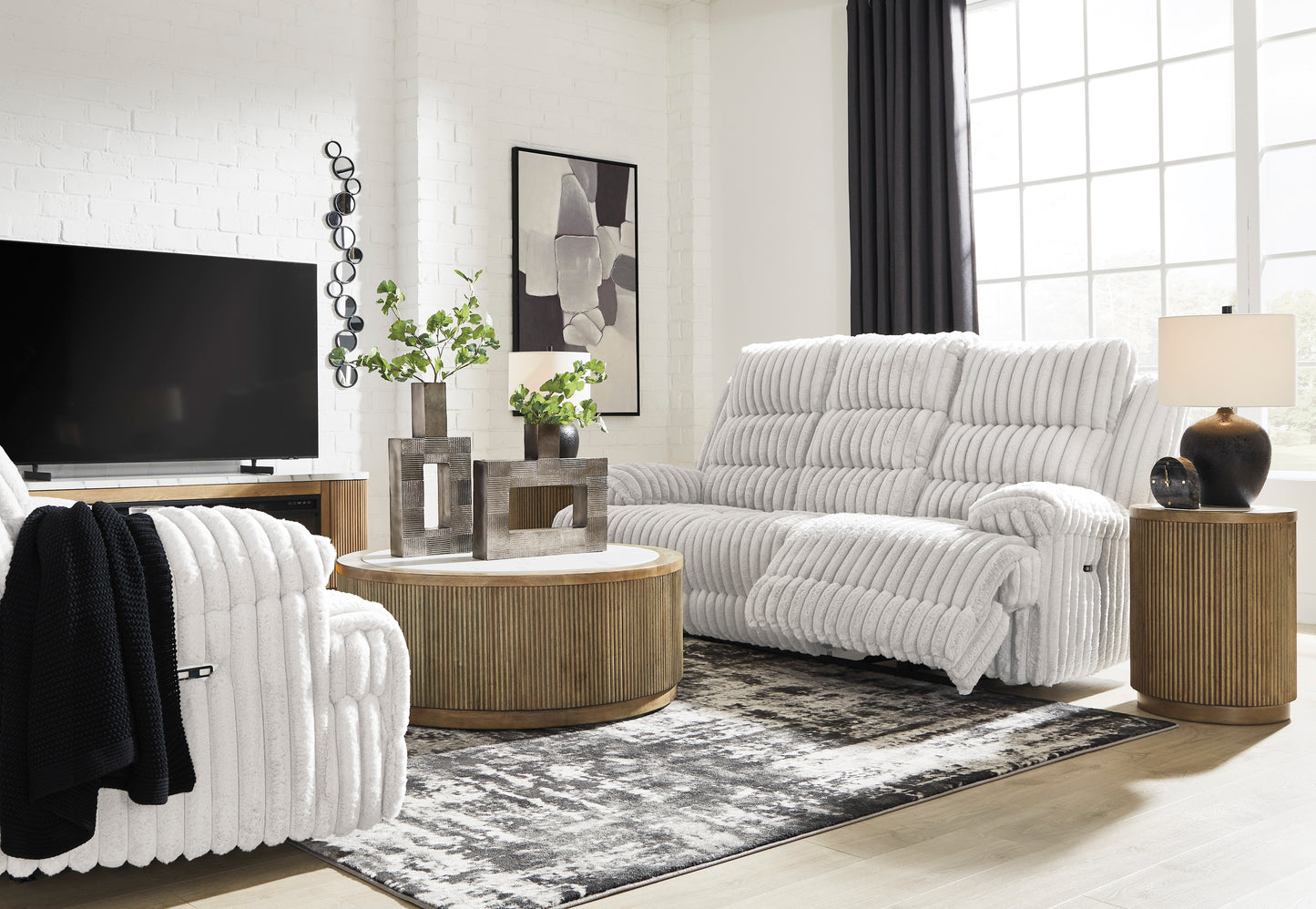 Technique Rec Pwr Sofa With Drop Down Table