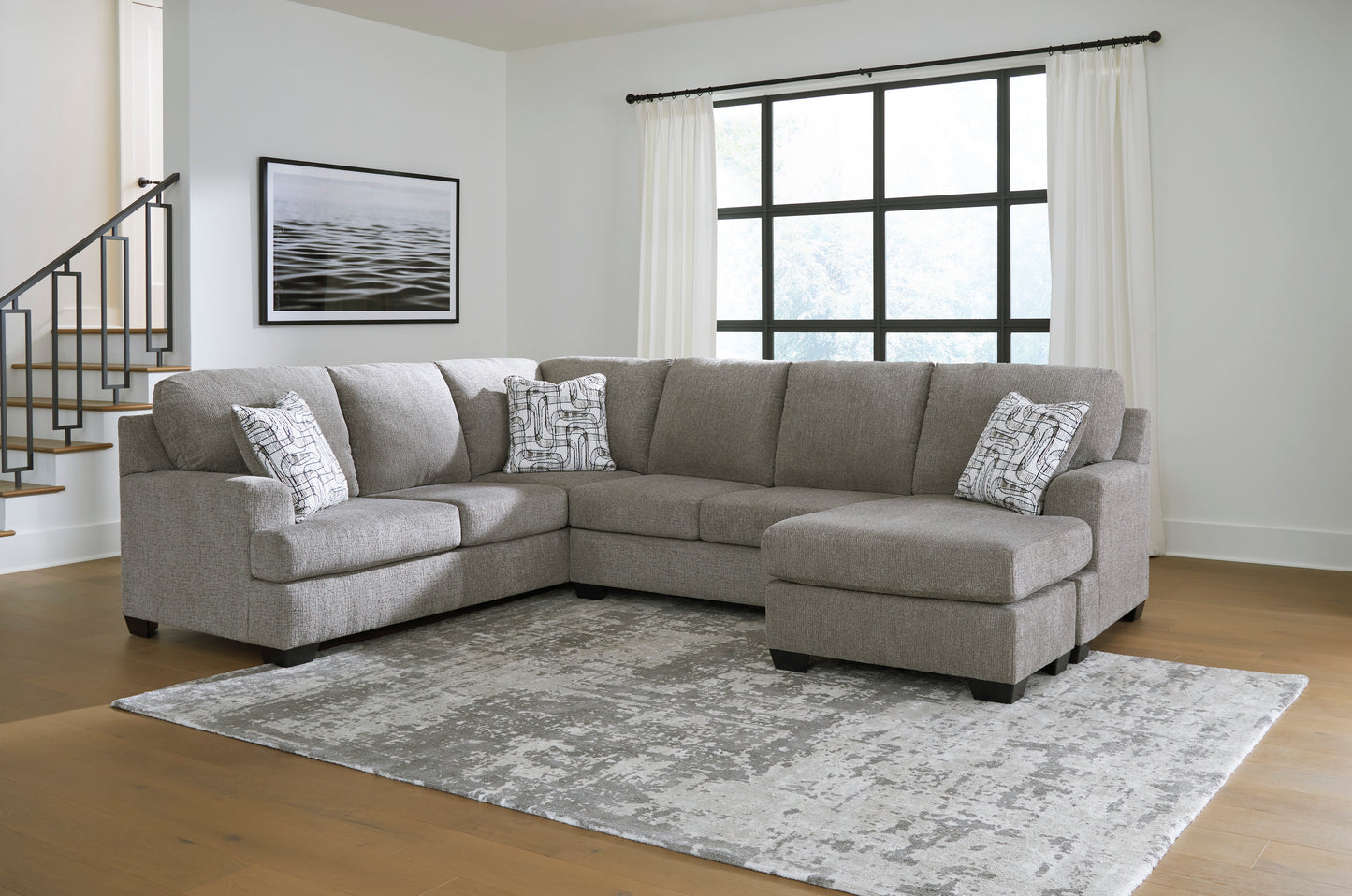 Erinsburg 2 Piece sectional