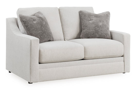 Maitelynn  Loveseat