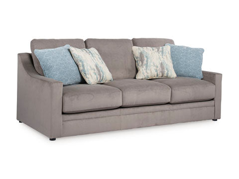 Maitelynn Sofa
