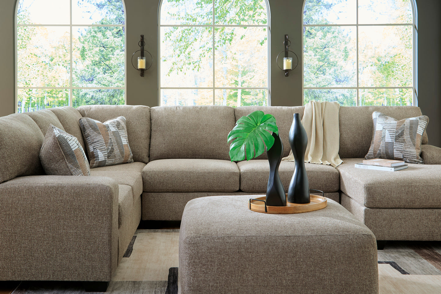 Newellen 3-piece Sectional Sofa Set