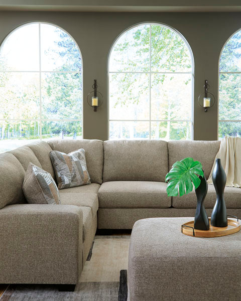 Newellen 3 piece Sectional Sofa Set