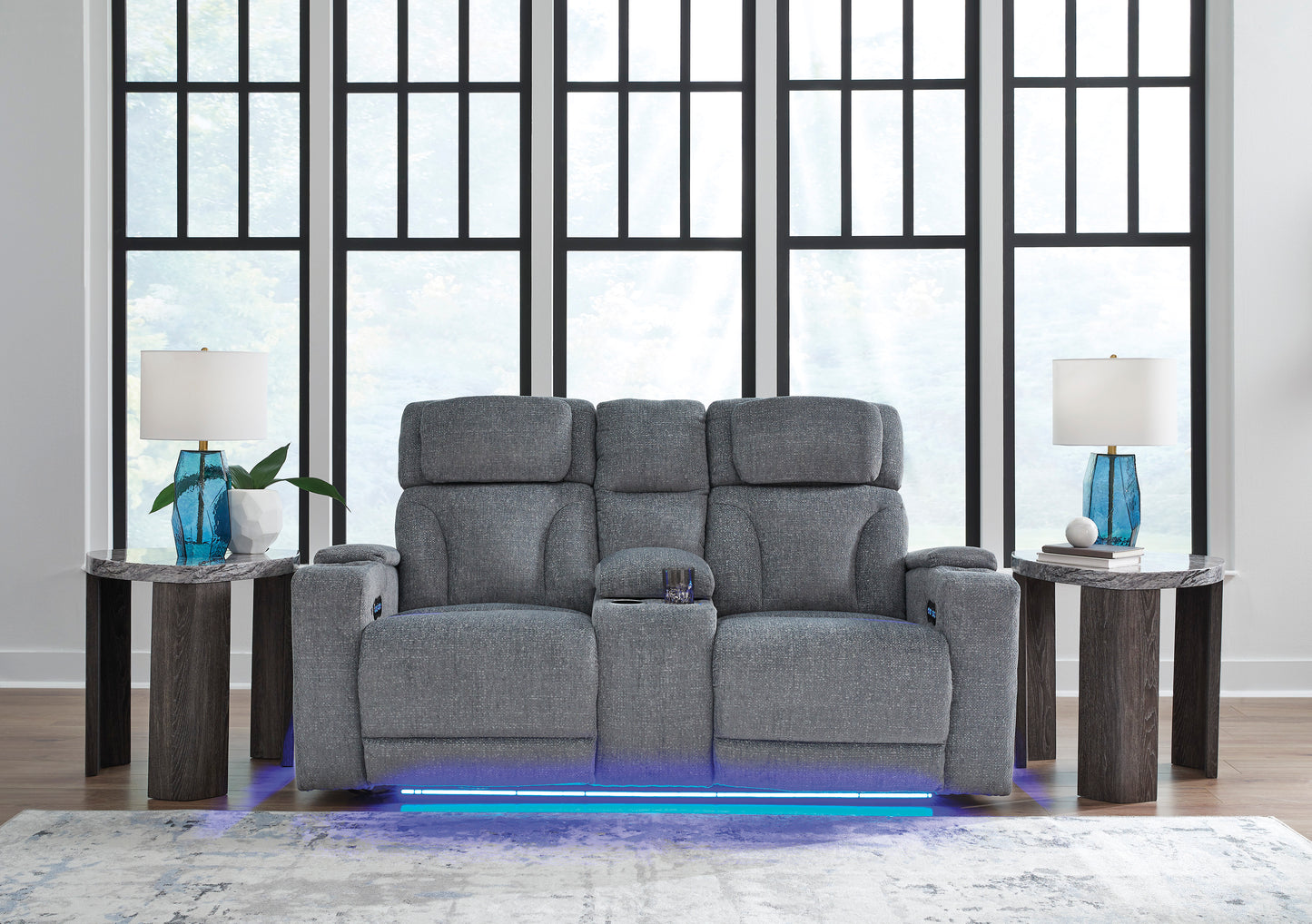 Forest Lake Loveseat With Console With Headrest