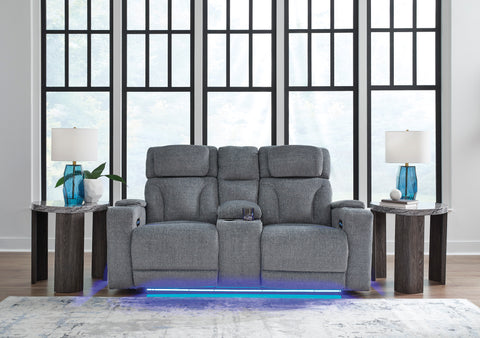 Forest Lake Loveseat With Console With Headrest