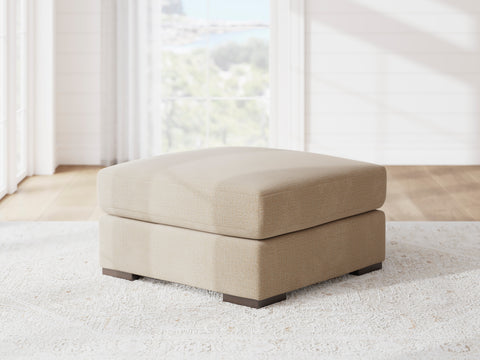 Larce Ottoman