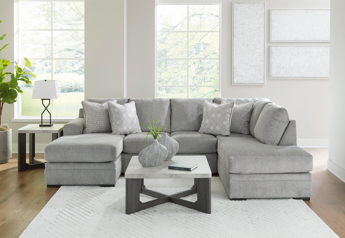 Casselbury 2 Piece Sectional Sofa Set