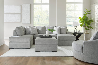 Casselbury 2 Piece Sectional Sofa Set