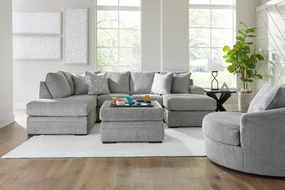 Casselbury Ottoman with storage