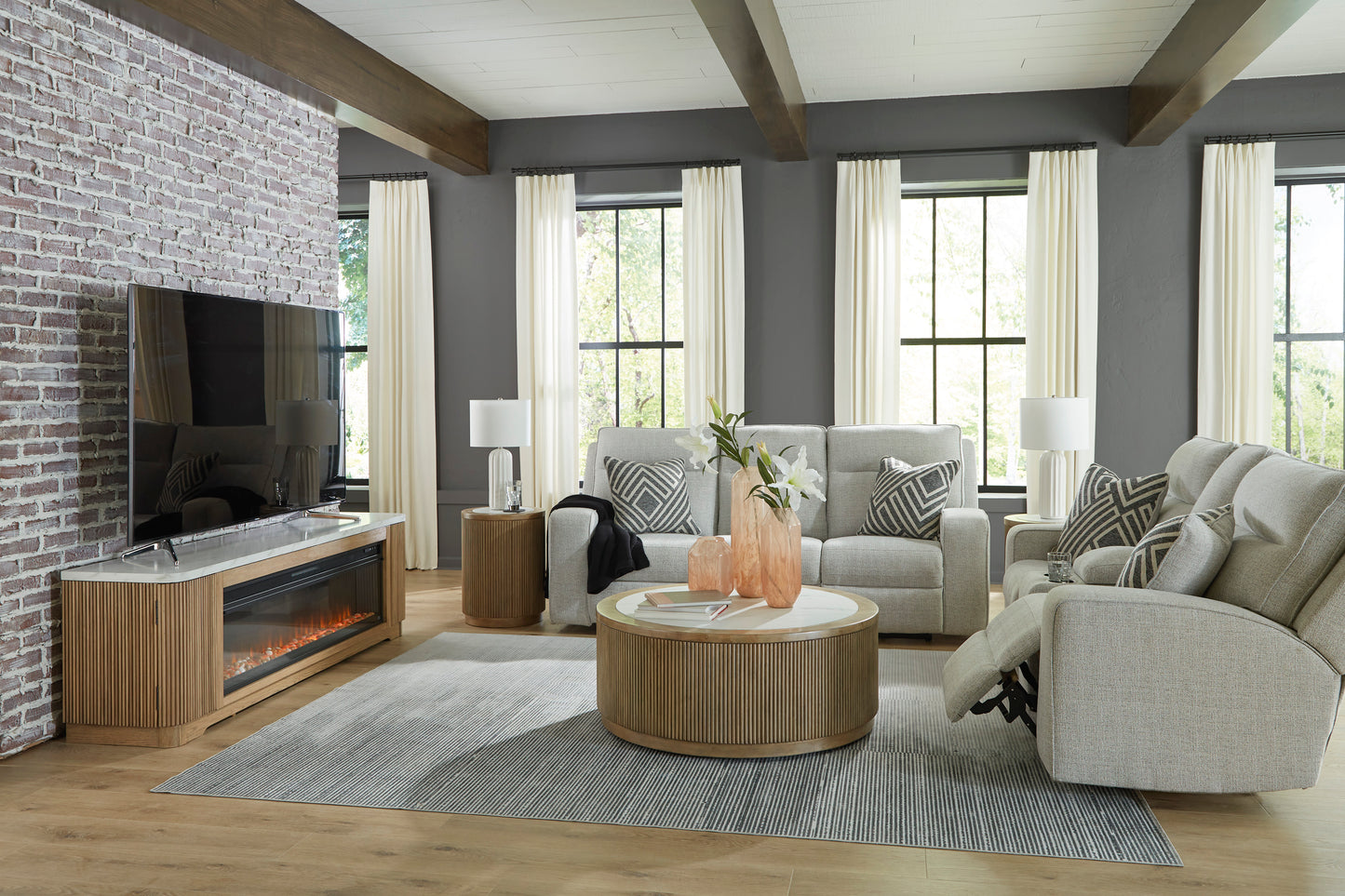 Jasperson Sofa With With Headrest