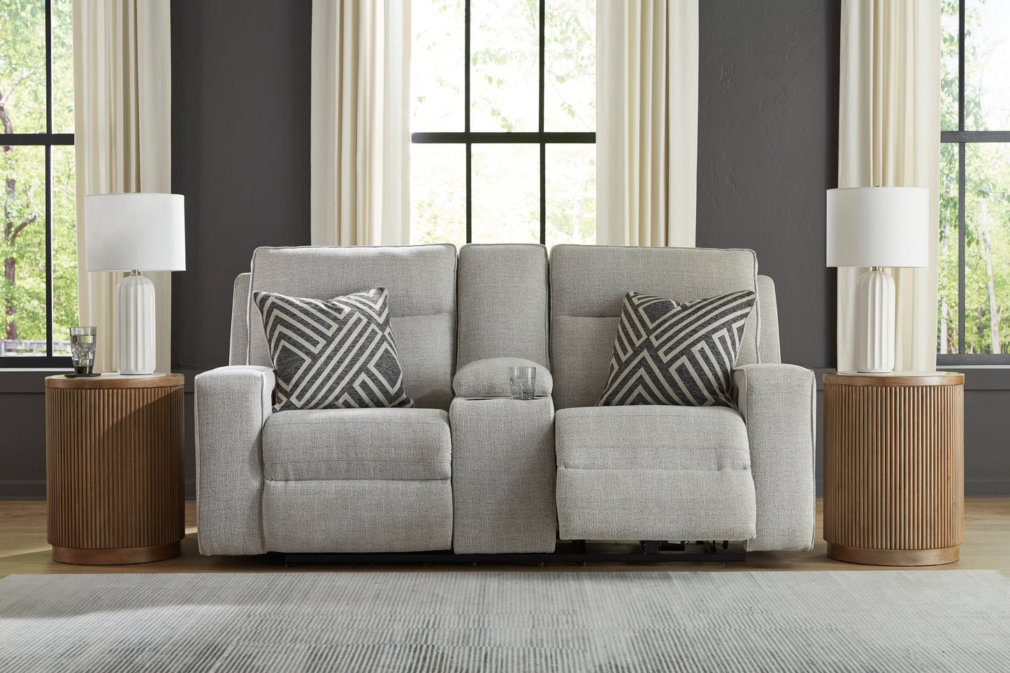 Jasperson Loveseat With Console With Headrest