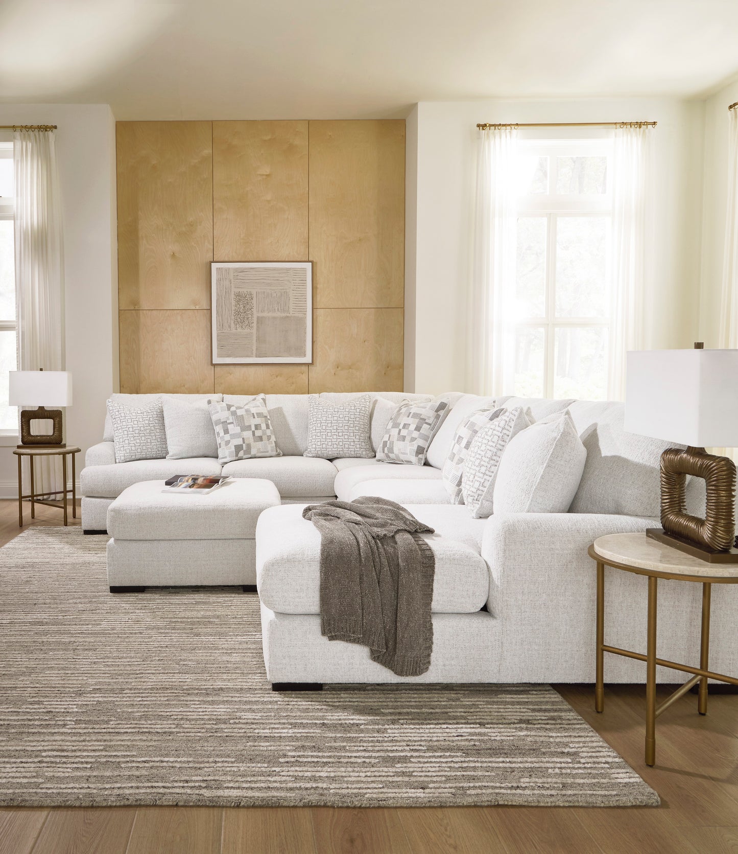 Wynncroft manor 5 piece sectional