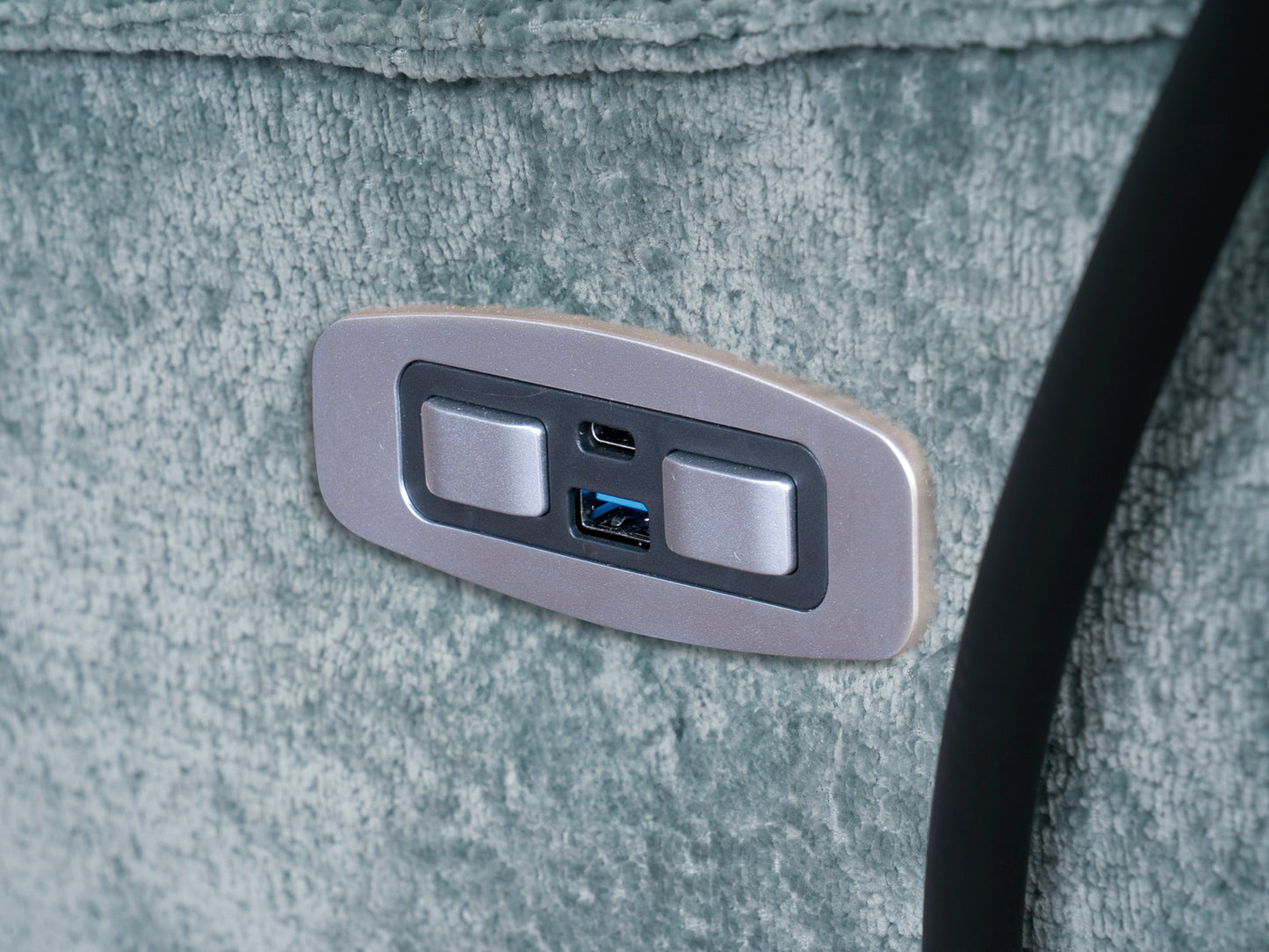 Burlyton Zero Wall Recliner