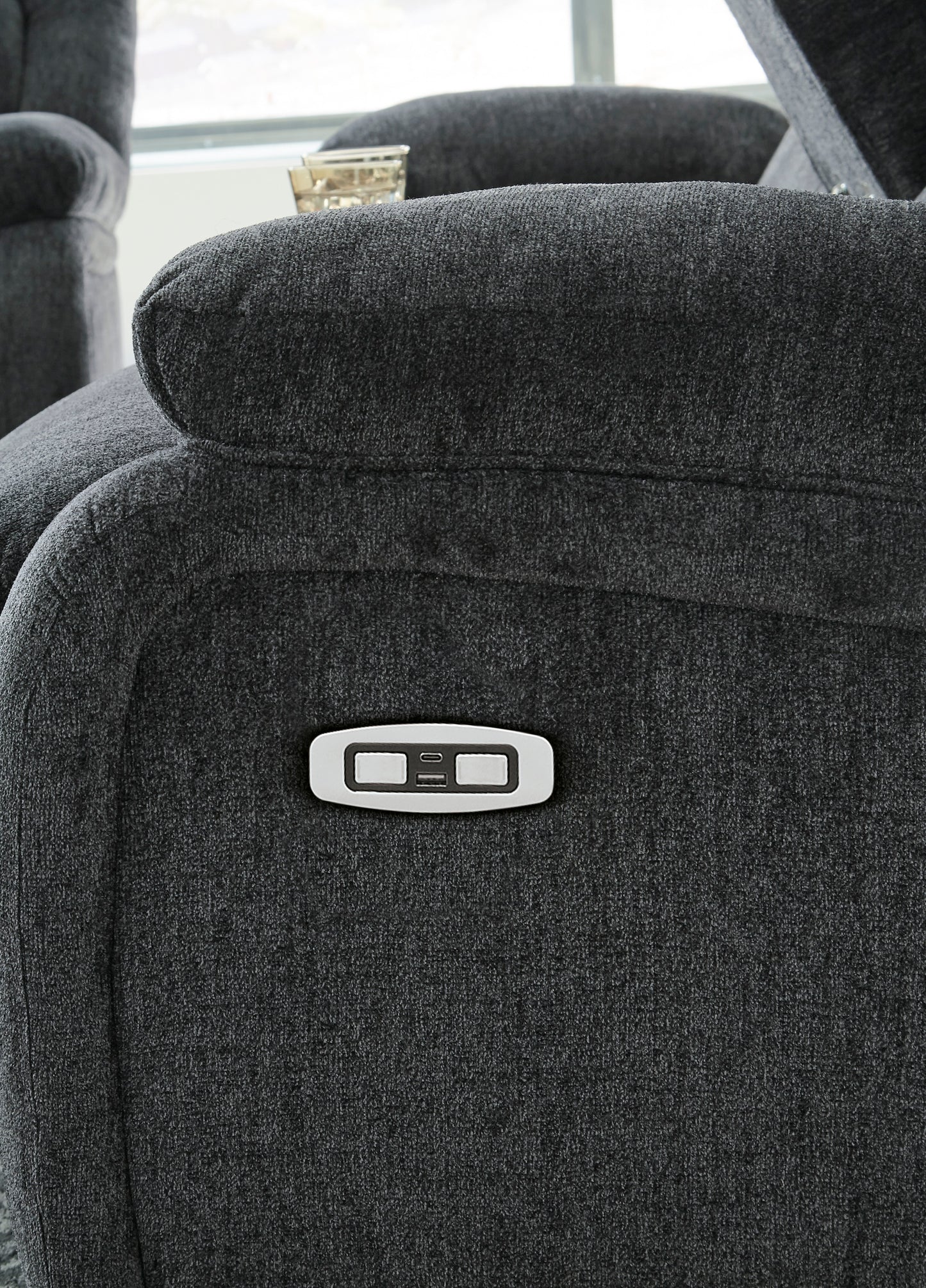 Draycoll Reclining Sofa