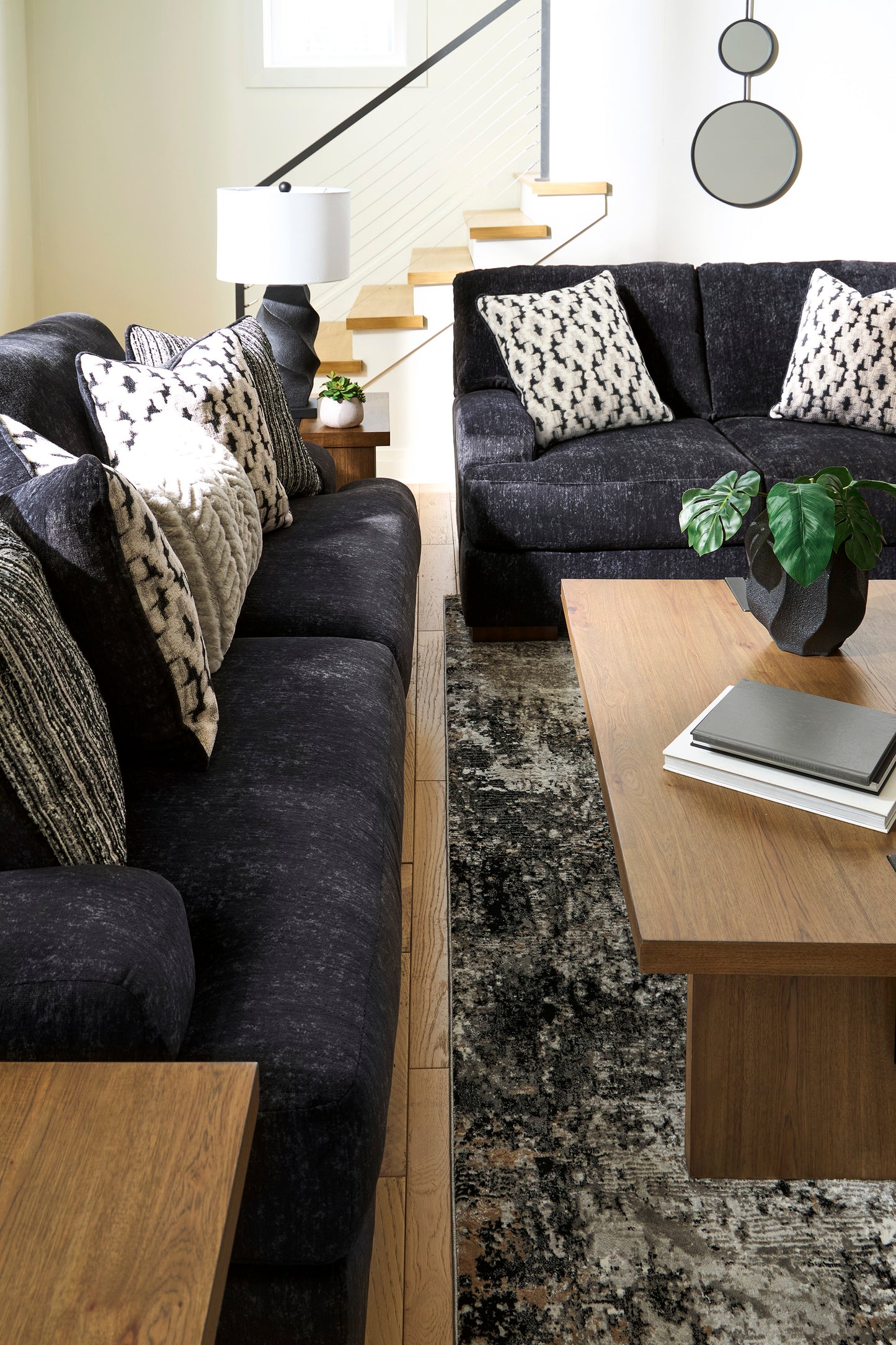 Whitmore Manor Sofa Set