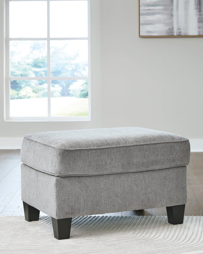 Leeshan Ottoman