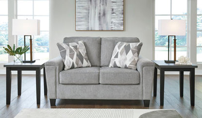 Leeshan Loveseat