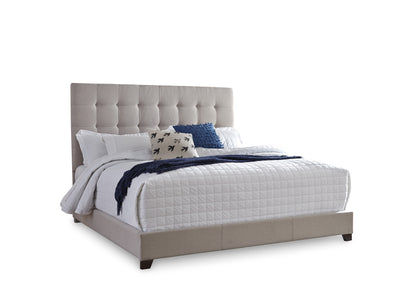 Dolante King Upholstered Bed