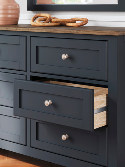 Landocken Bedroom Set