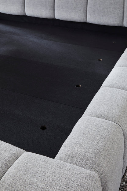 Jesstean King Upholstered Bed