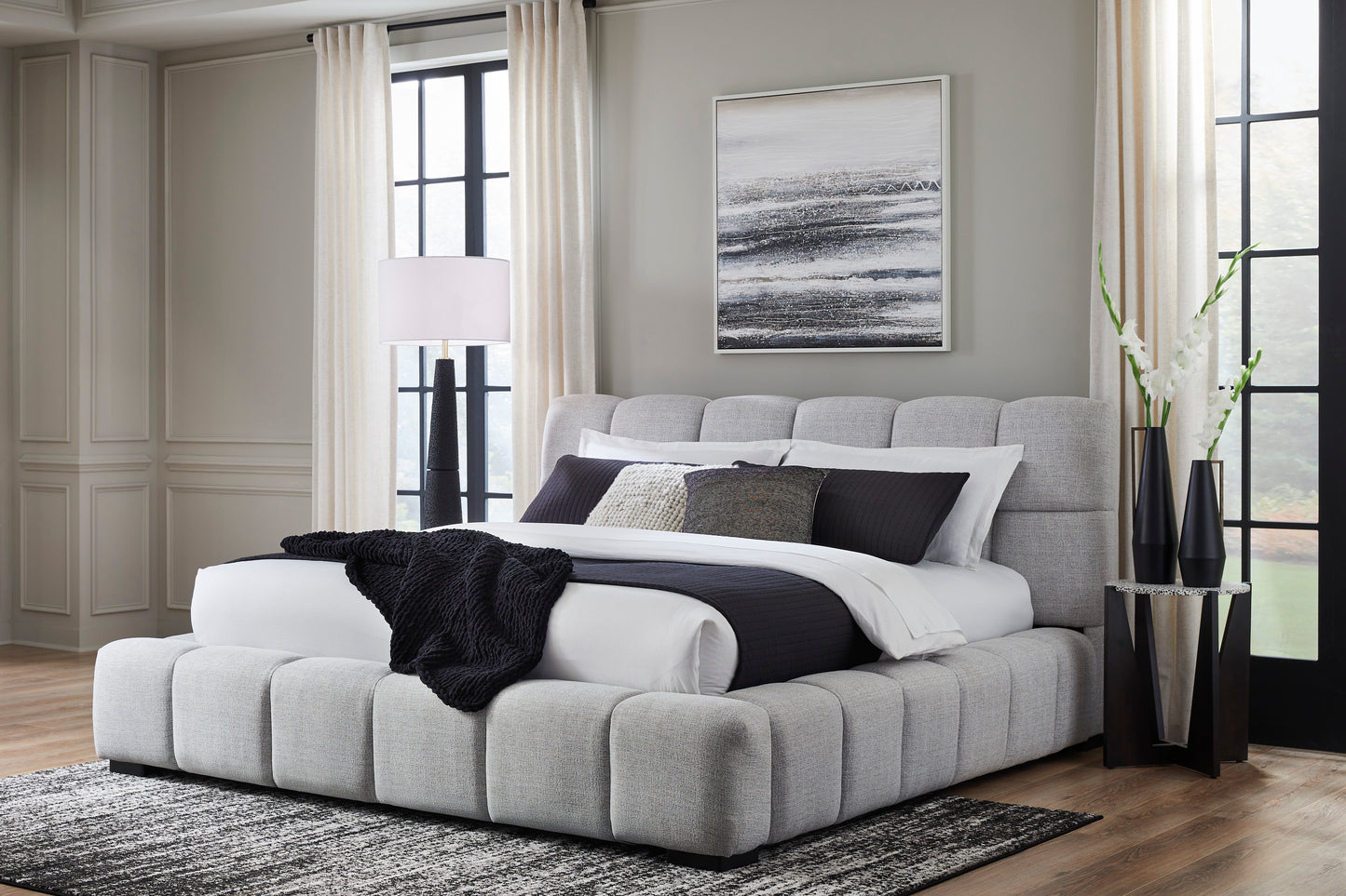 Jesstean King Upholstered Bed