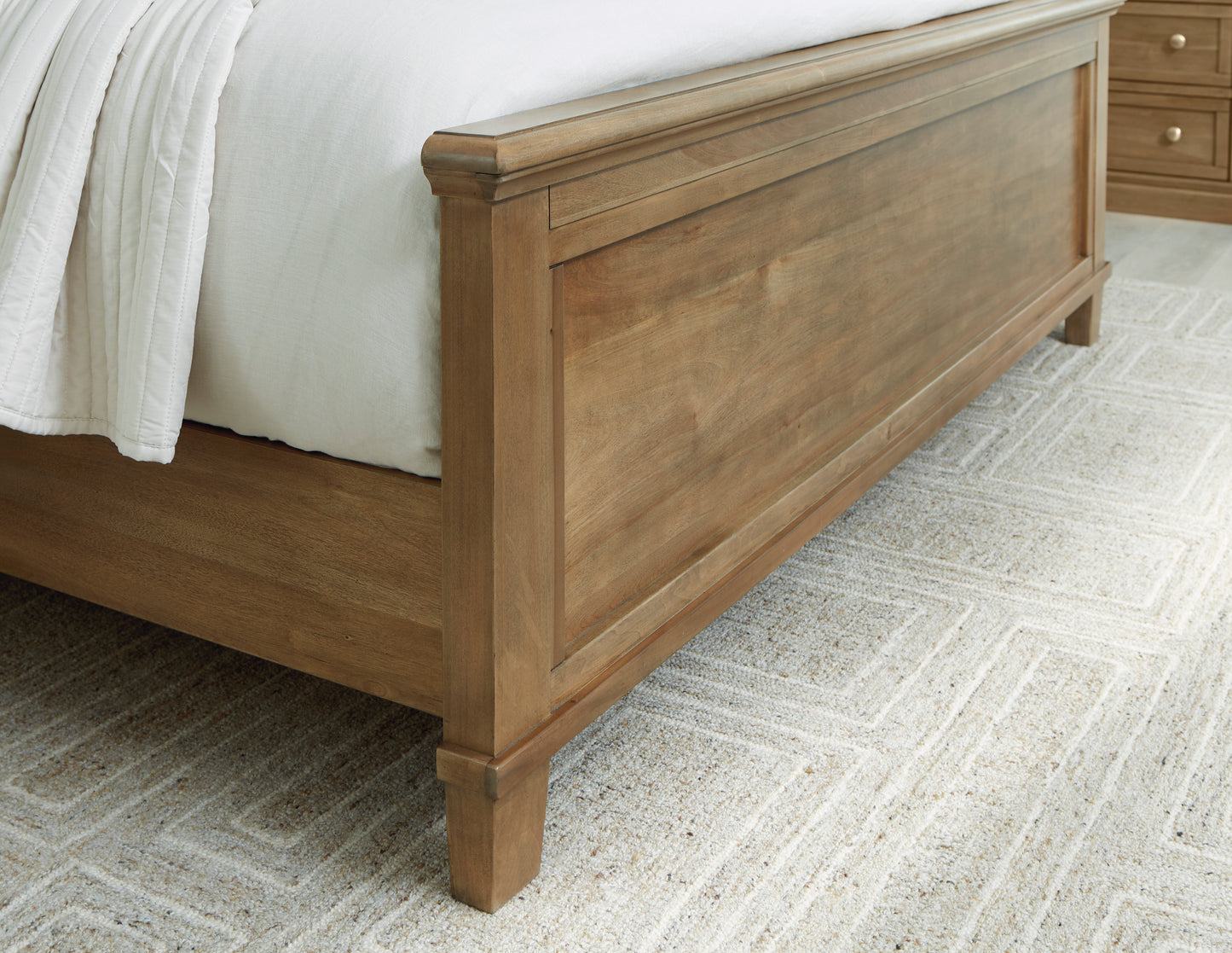 Mylarken Bedroom set