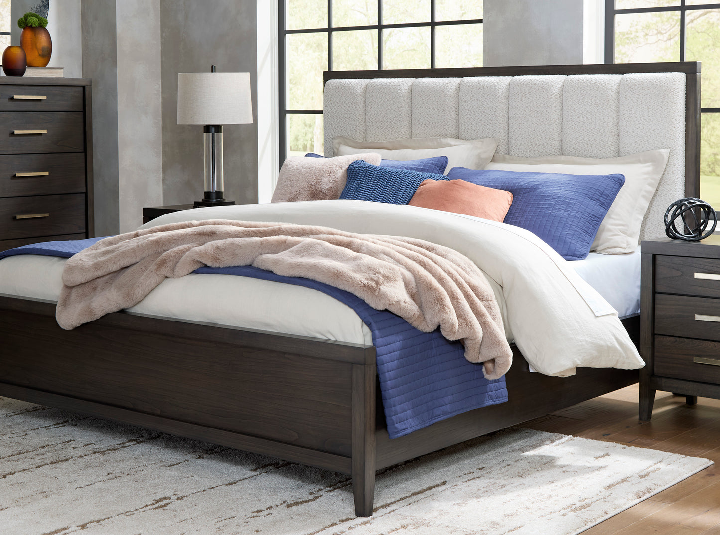 Westonfort Bedroom Set