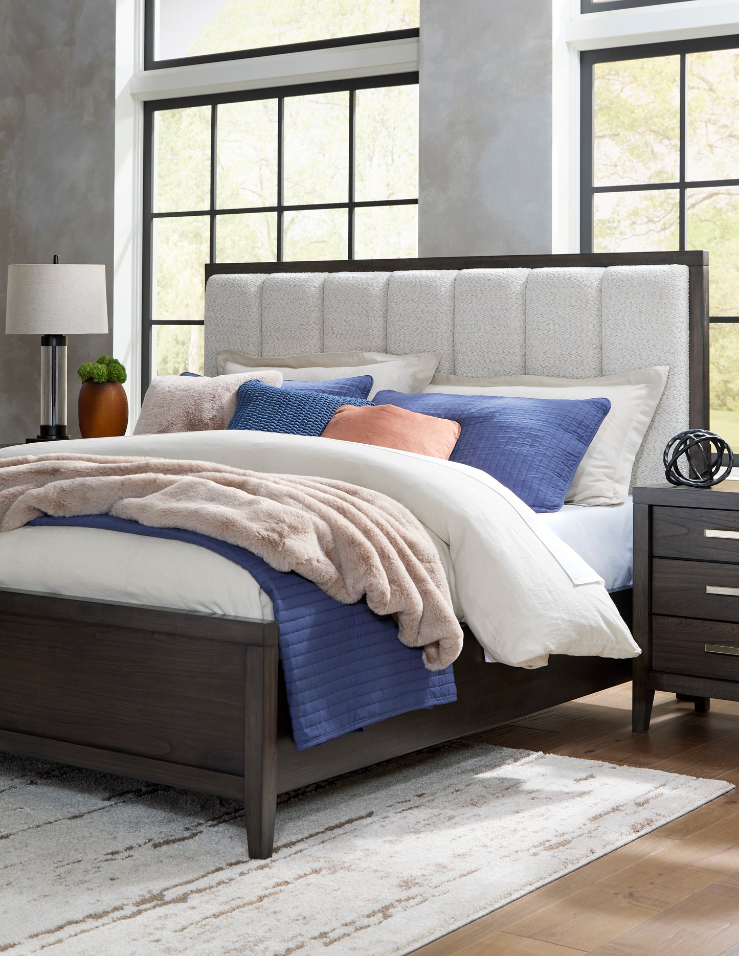 Westonfort Bedroom Set