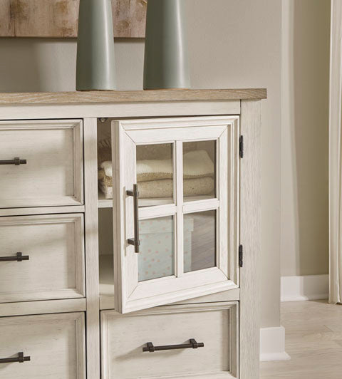 Shaybrock Bedroom Set