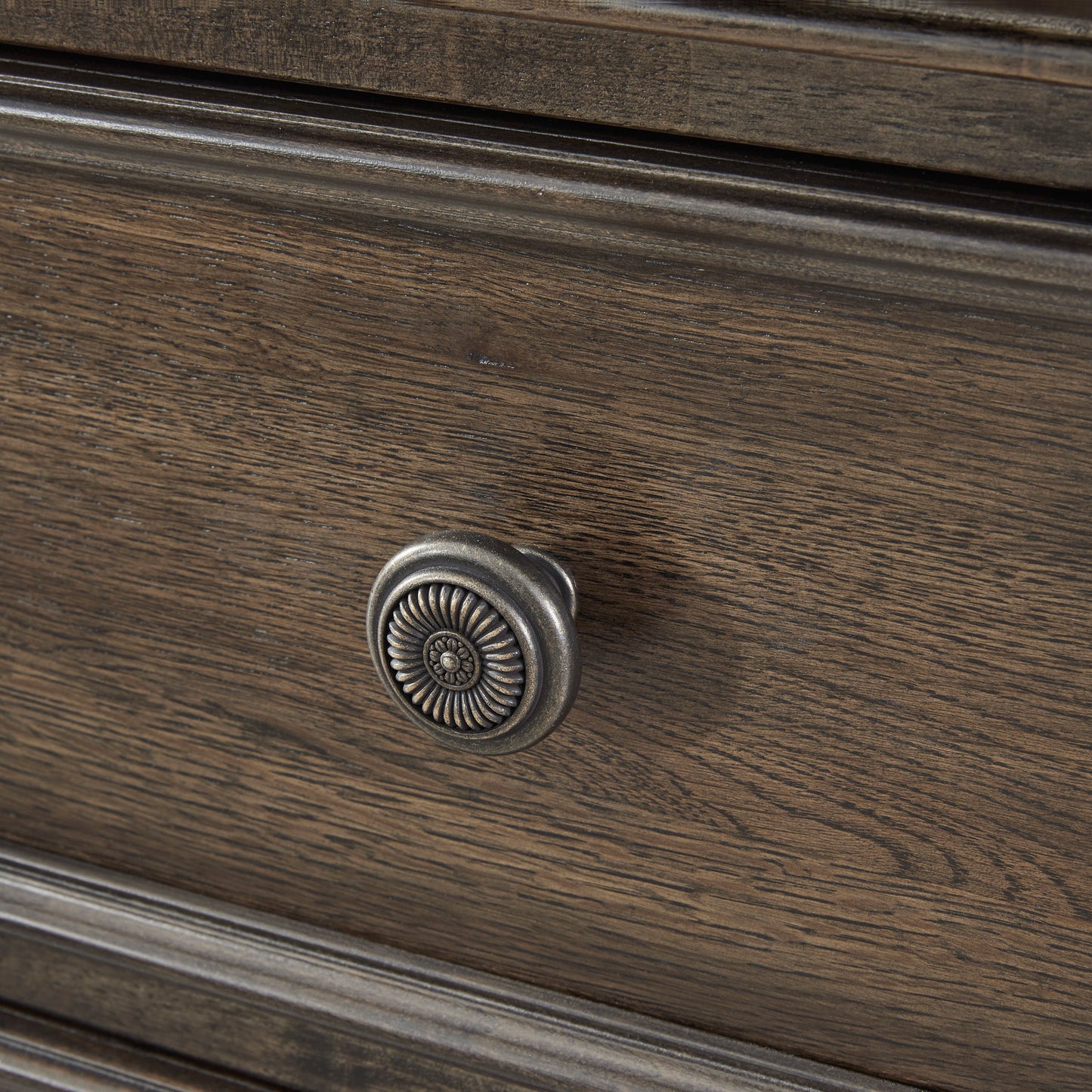 Veramond Bedroom Set