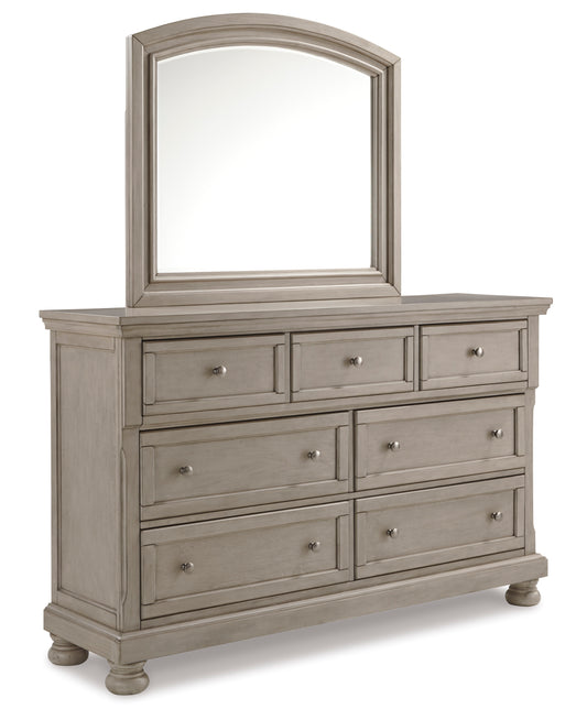 Lettner Dresser With Mirror