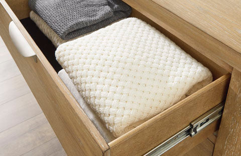 Rencott Bedroom Set