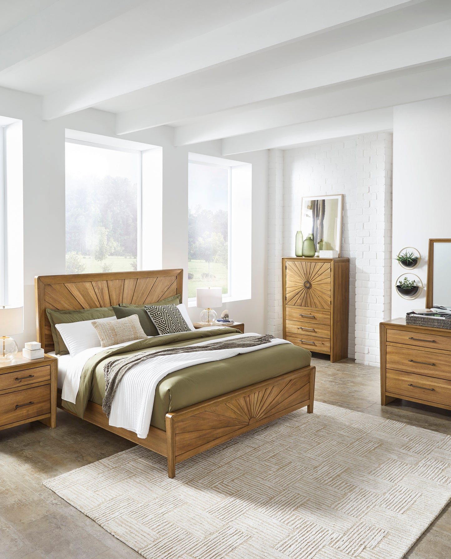 Takston King Panel Bed