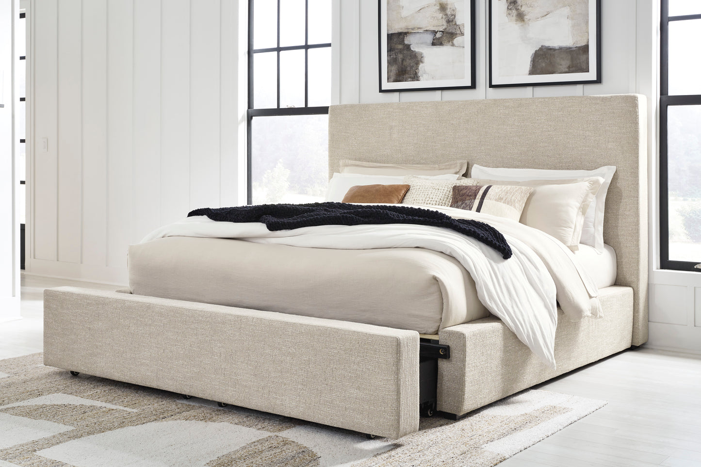 Kristiland Uph Storage Bed